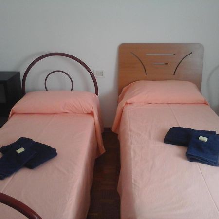 Pianeta Terra Hotel ฟาเอนซา ภายนอก รูปภาพ